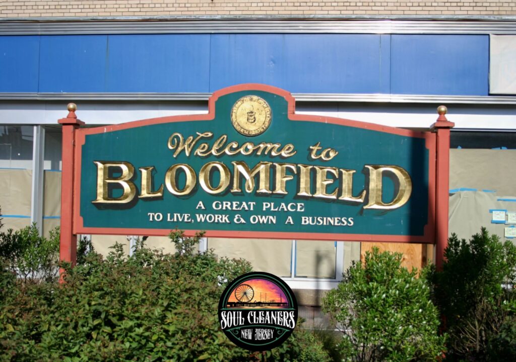 Bloomfield JN